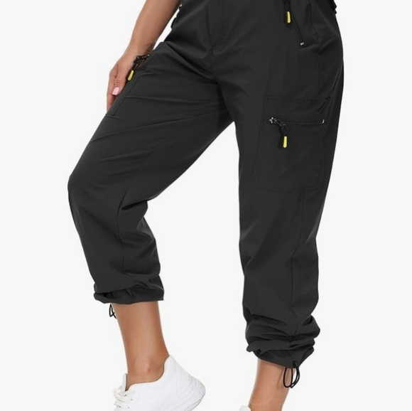 VVK Joggers - Picture 4 of 10